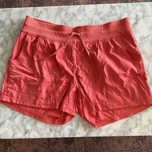 The North Face Aphrodite Motion Short - orange